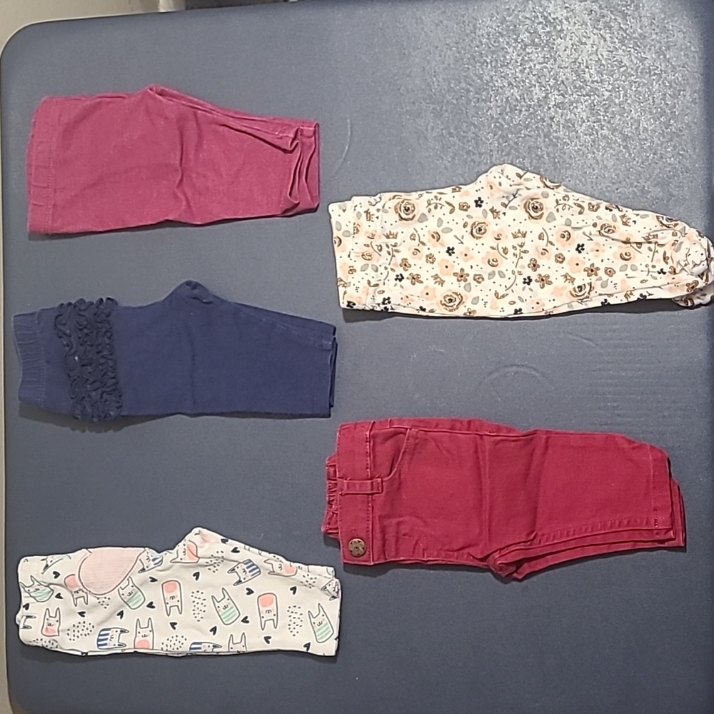 0-3 Months Pants.            LT#220